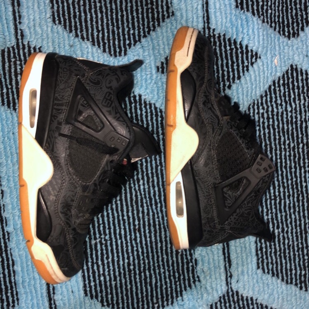 Jordan 4 Laser
